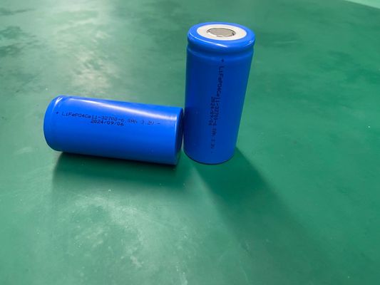 Buen precio 32700 Batería Lifepo4 cilíndrica de 6000mah LFP 3.2 Volt Batería de litio en línea