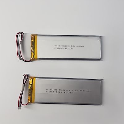 Buen precio 3.7V 5441113 Batería de polímero de iones de li 3000mah para dispositivos portátiles con fácil formación de película en línea